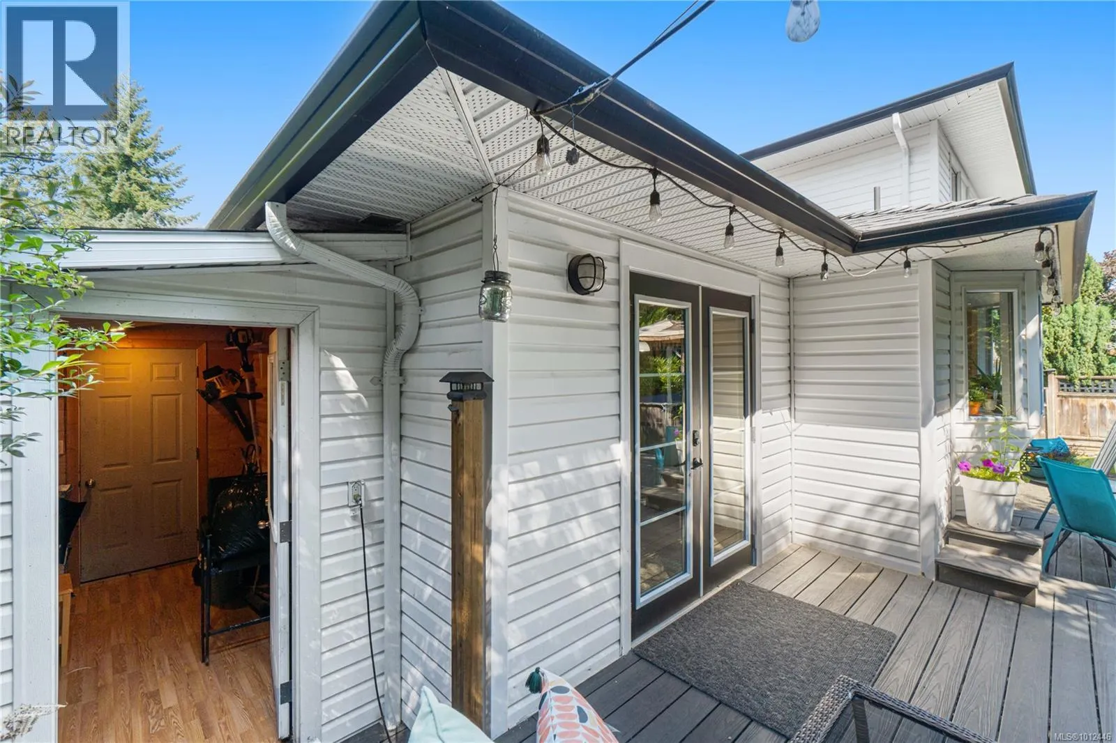 5804 Tweedsmuir Cres