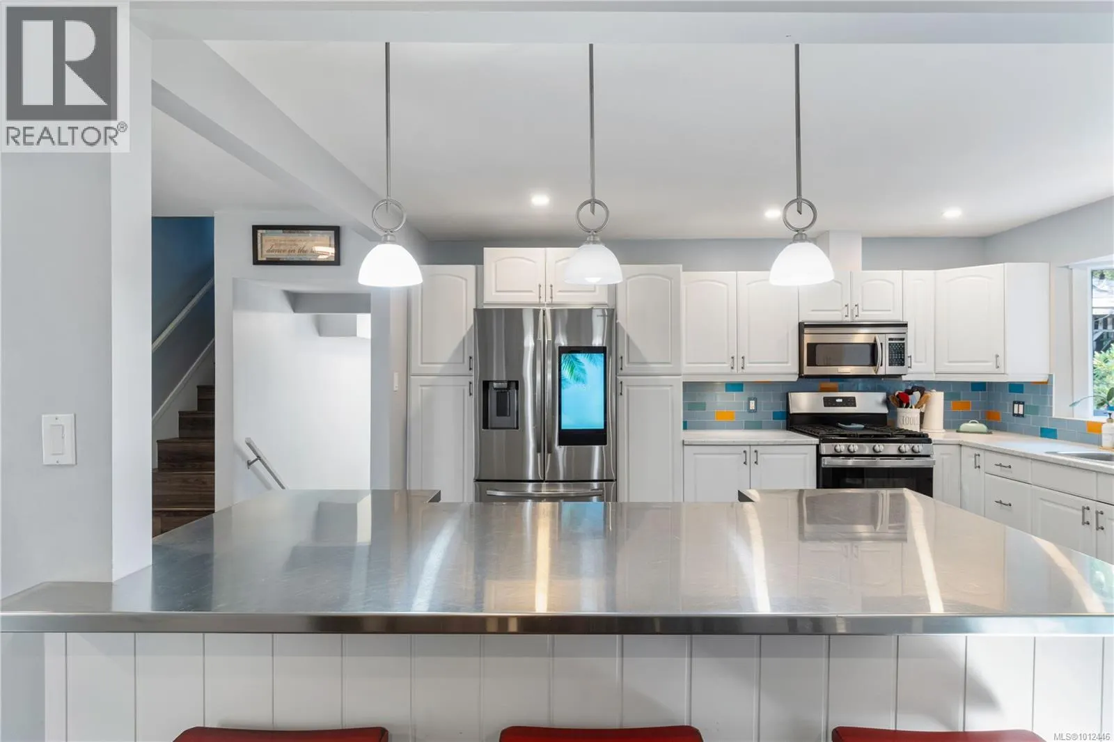 5804 Tweedsmuir Cres