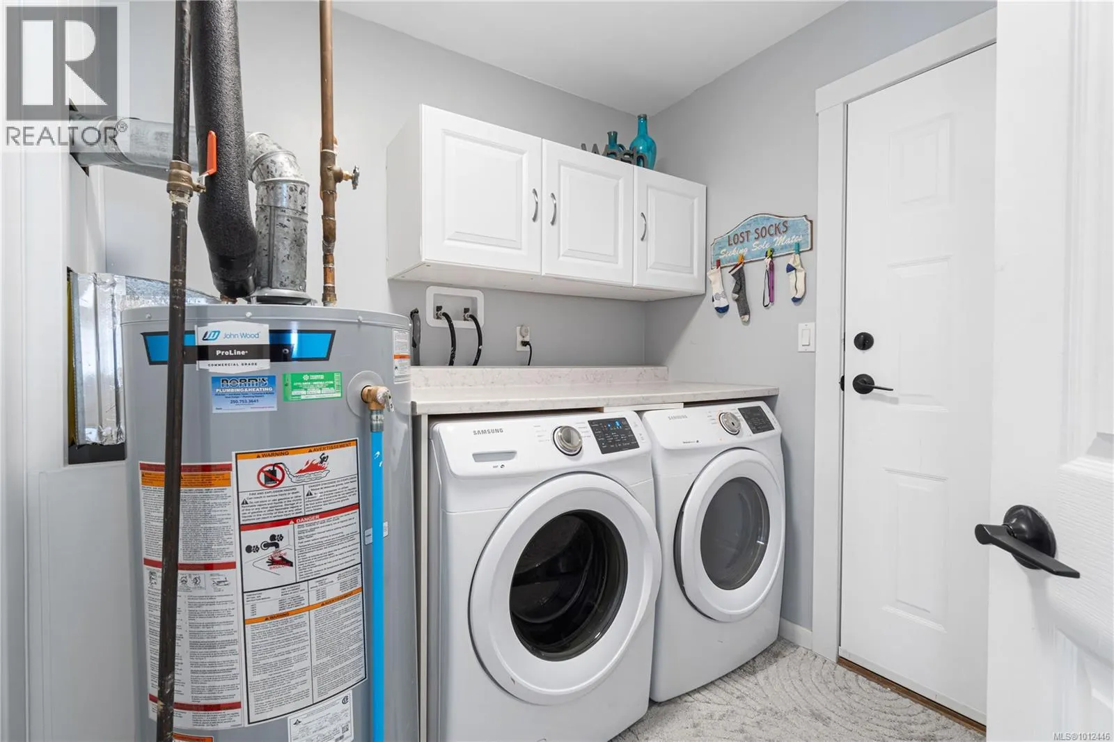 5804 Tweedsmuir Cres