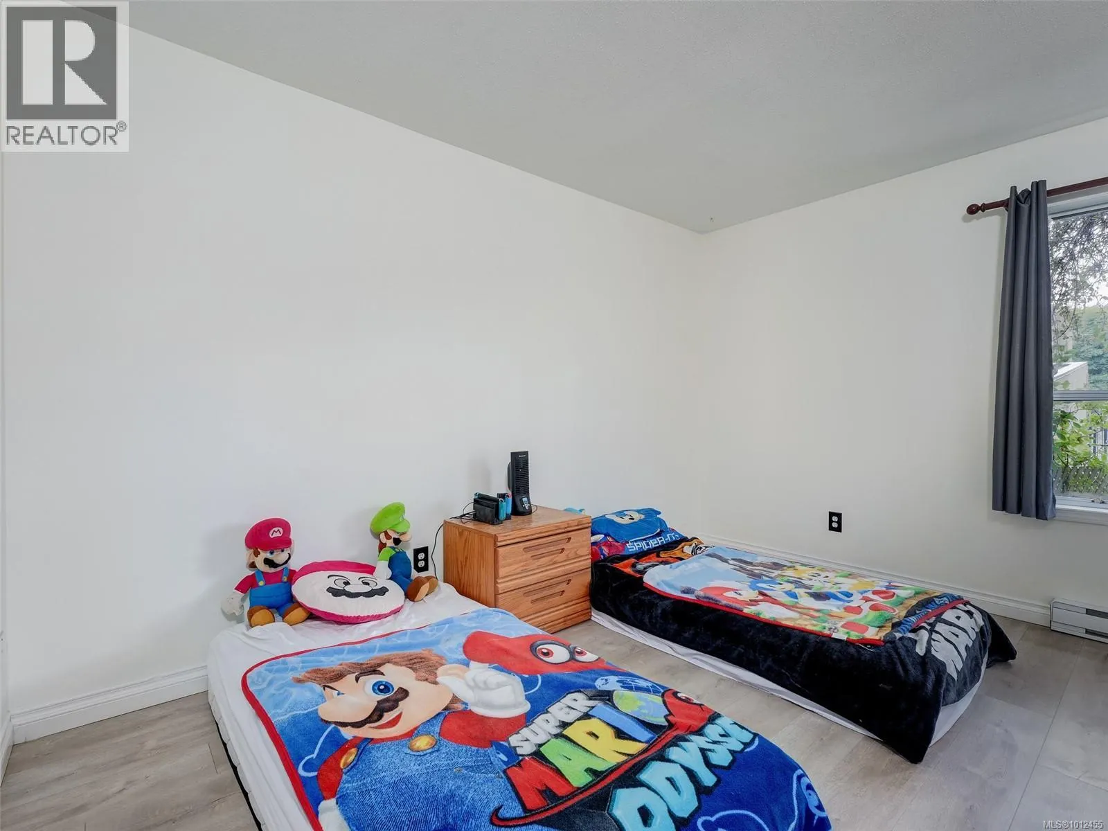104 1039 Caledonia Ave