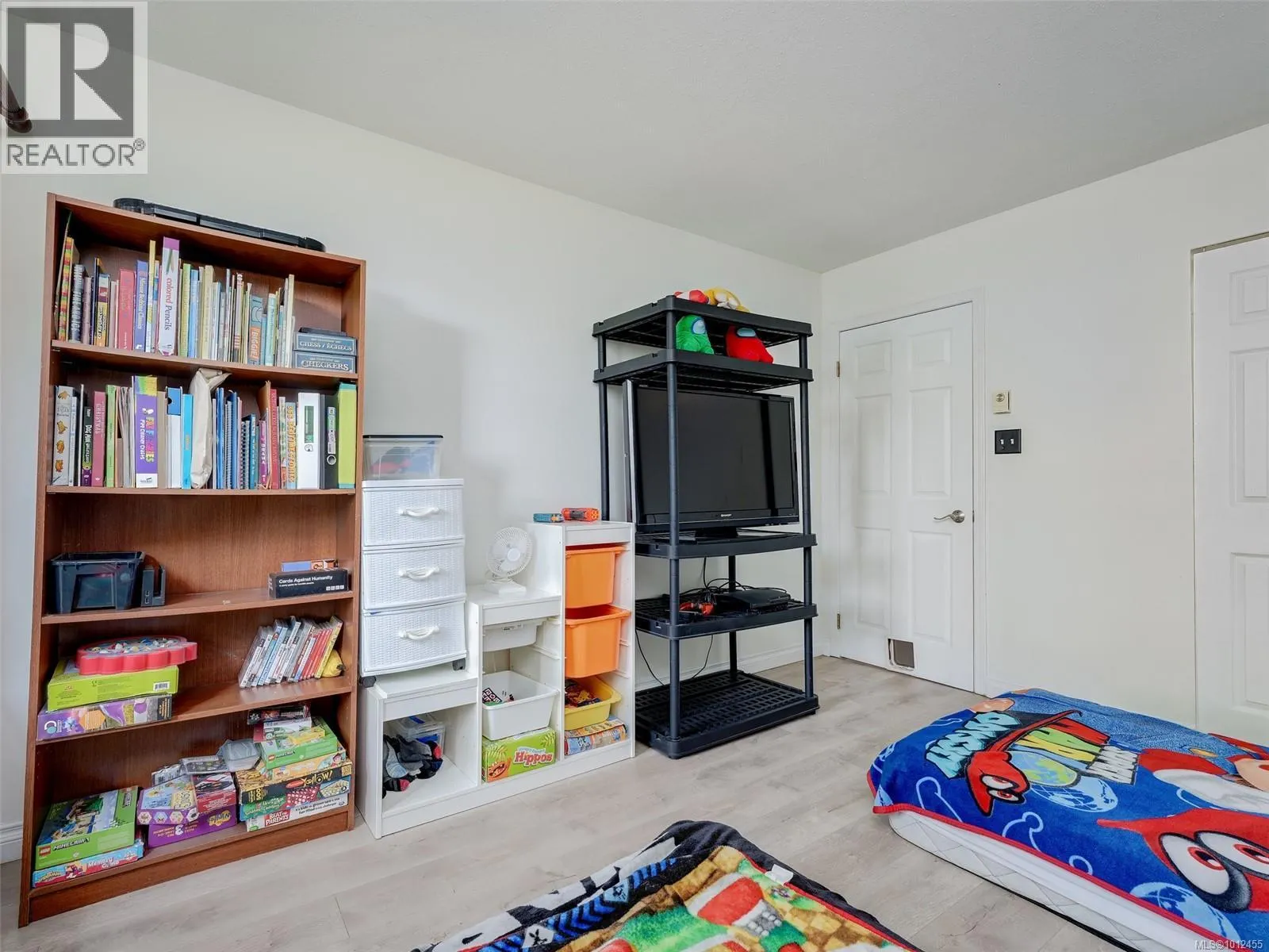 104 1039 Caledonia Ave
