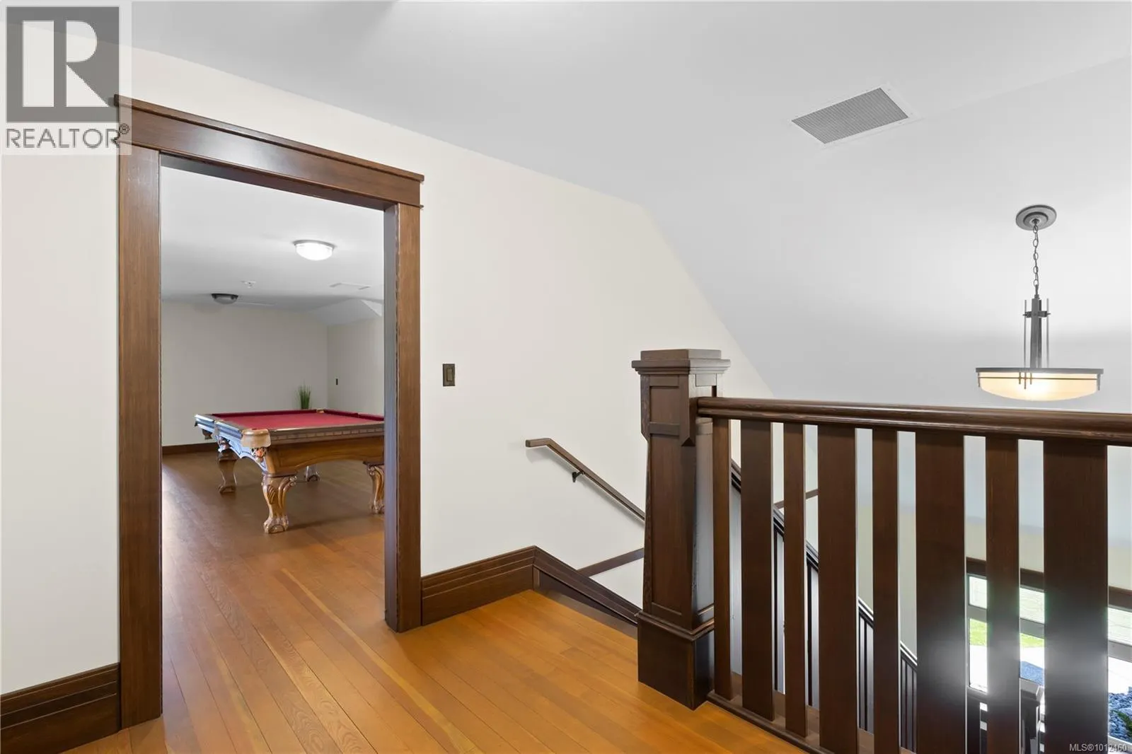 3816 Stuart Pl