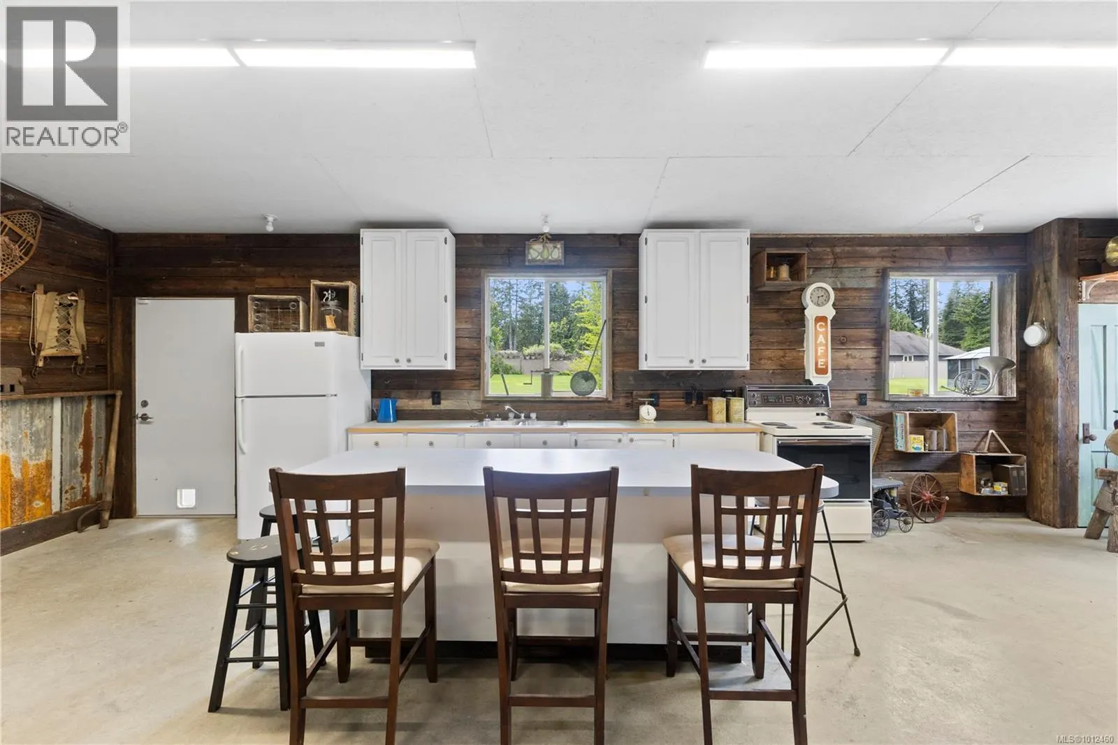 3816 Stuart Pl