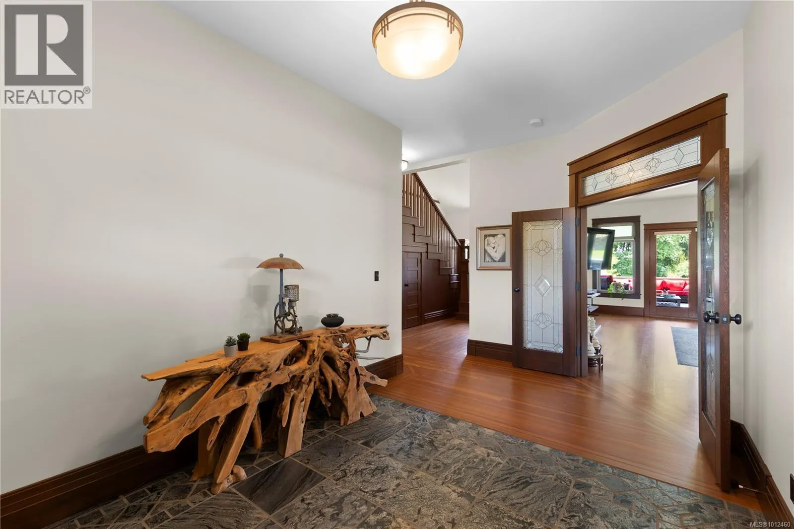 3816 Stuart Pl