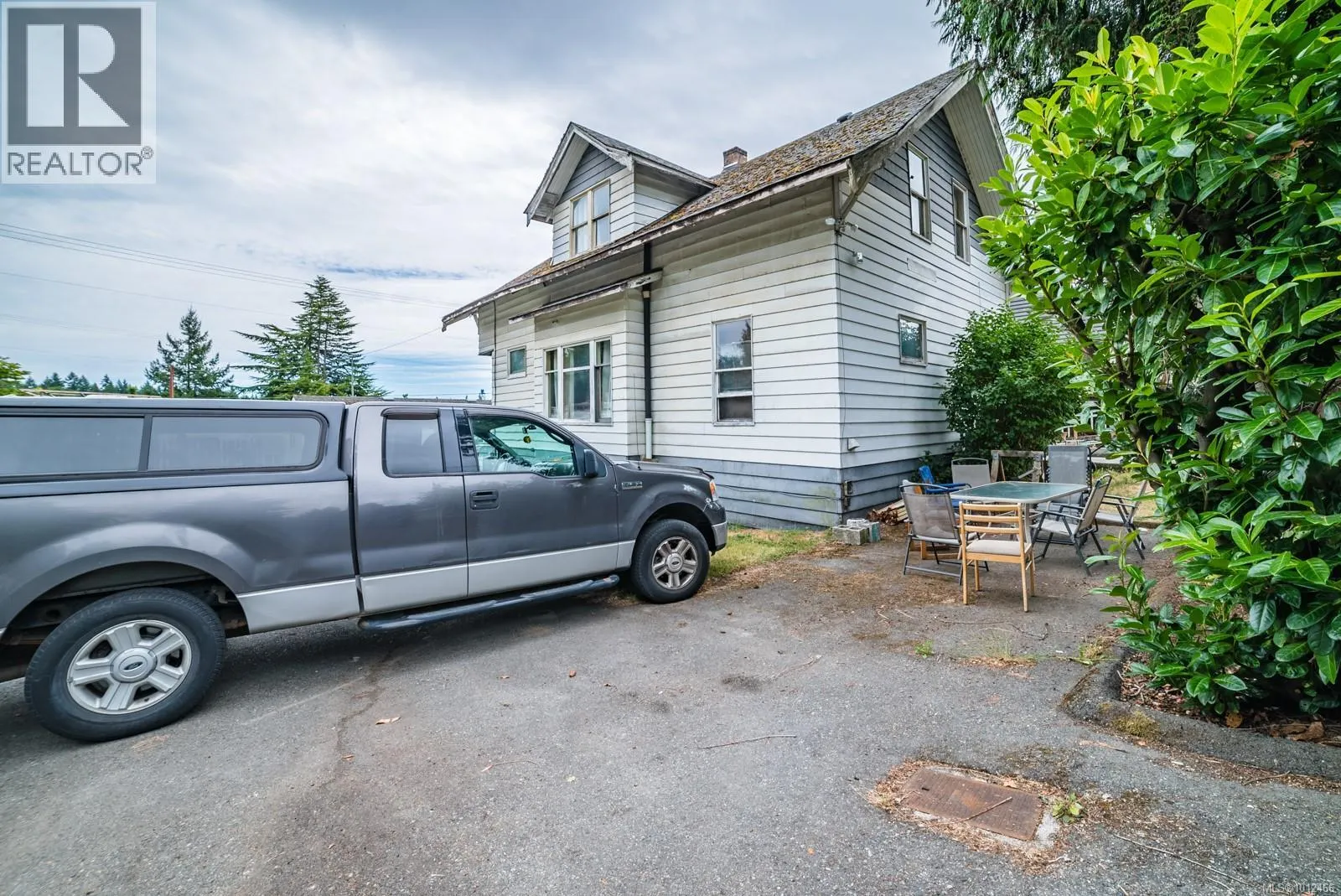 1226 Lawlor Rd