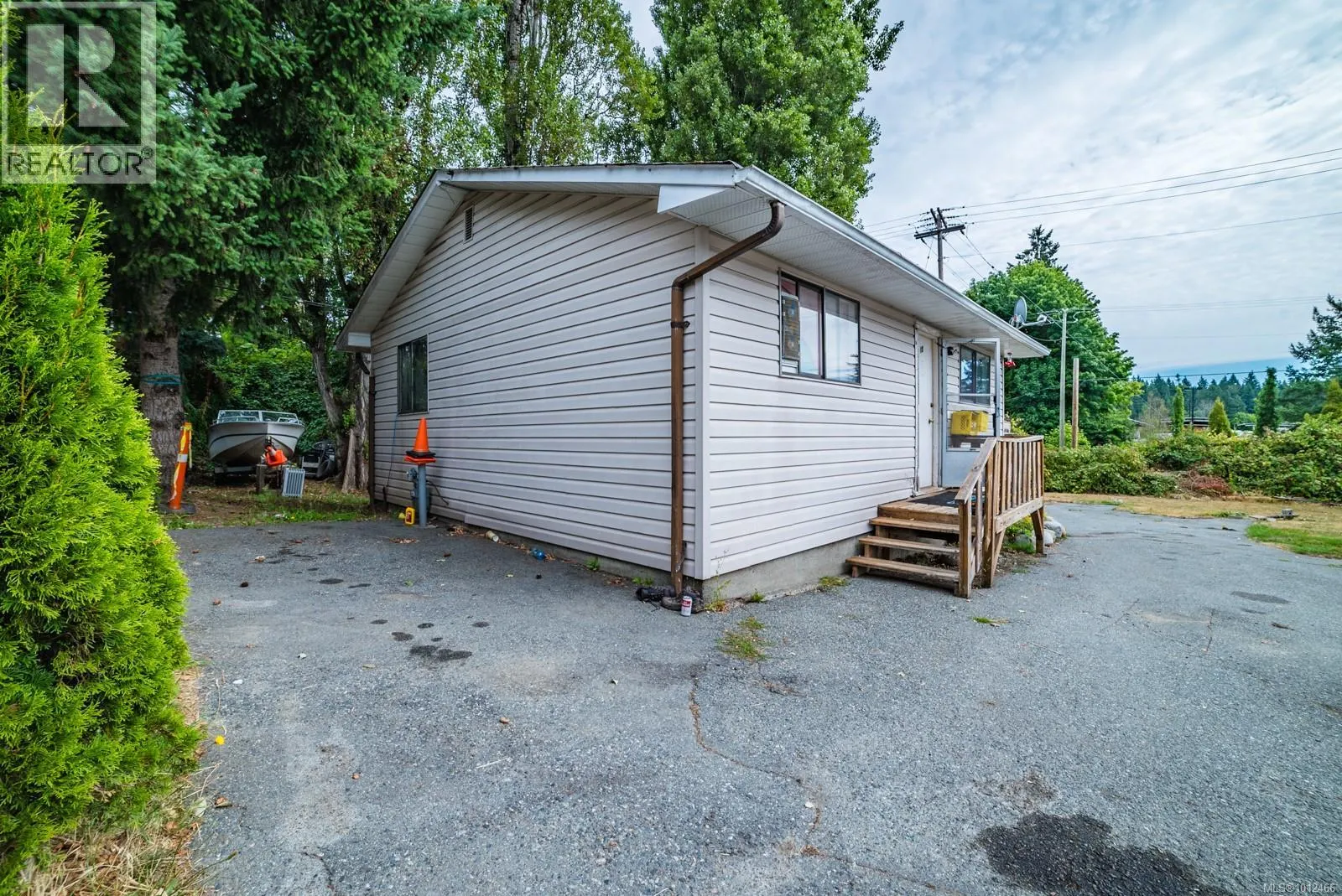 1226 Lawlor Rd