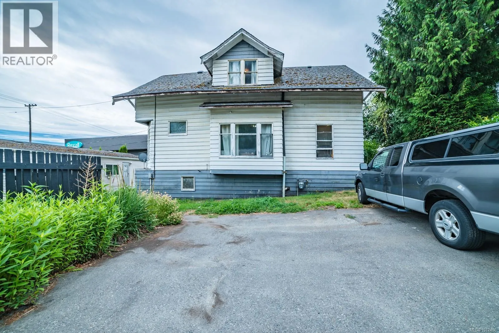 1226 Lawlor Rd