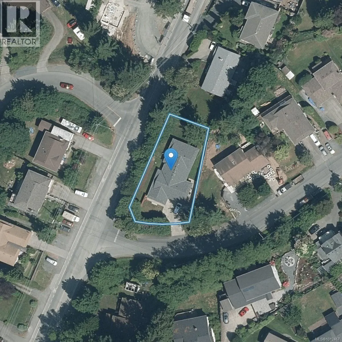 898 Cecil Blogg Dr