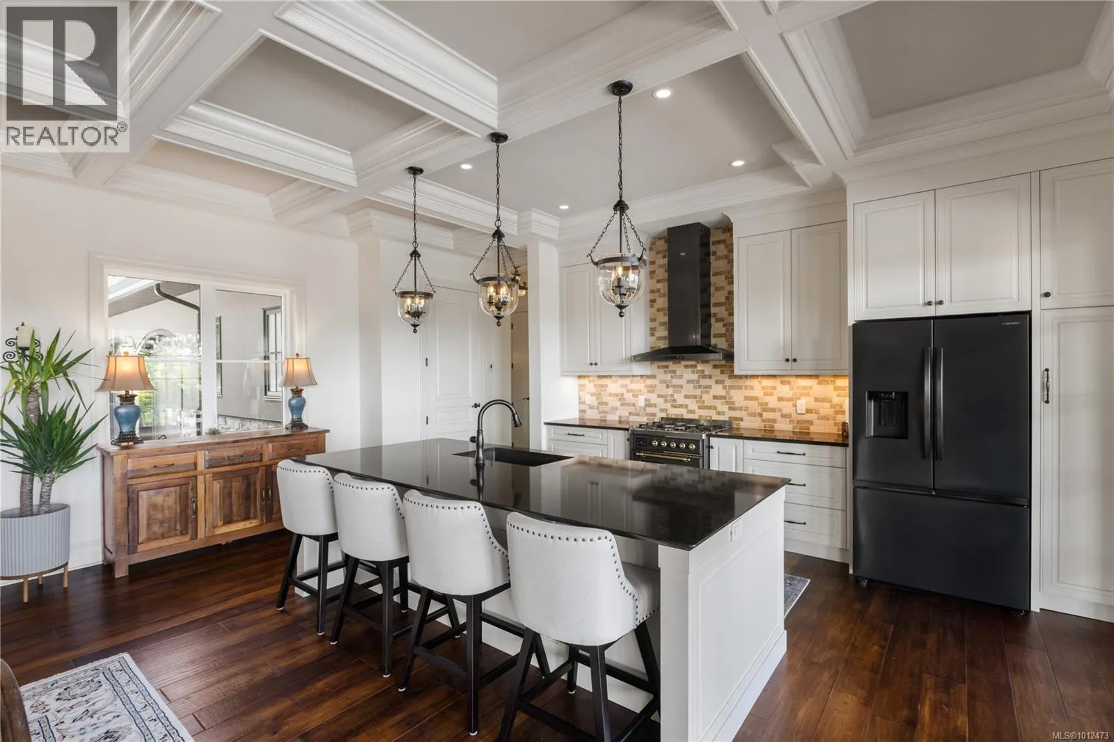 11325 Chalet Rd