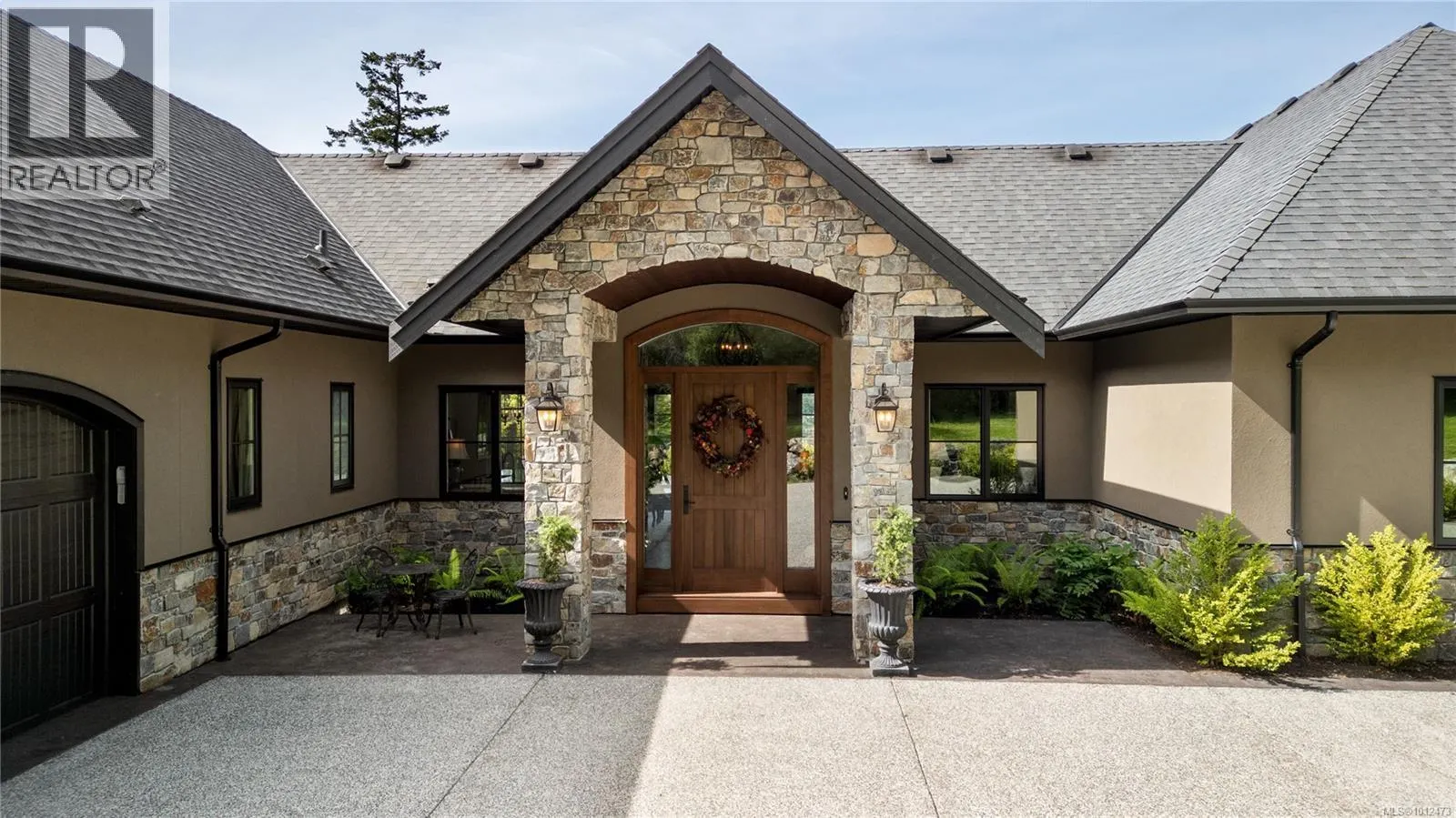 11325 Chalet Rd