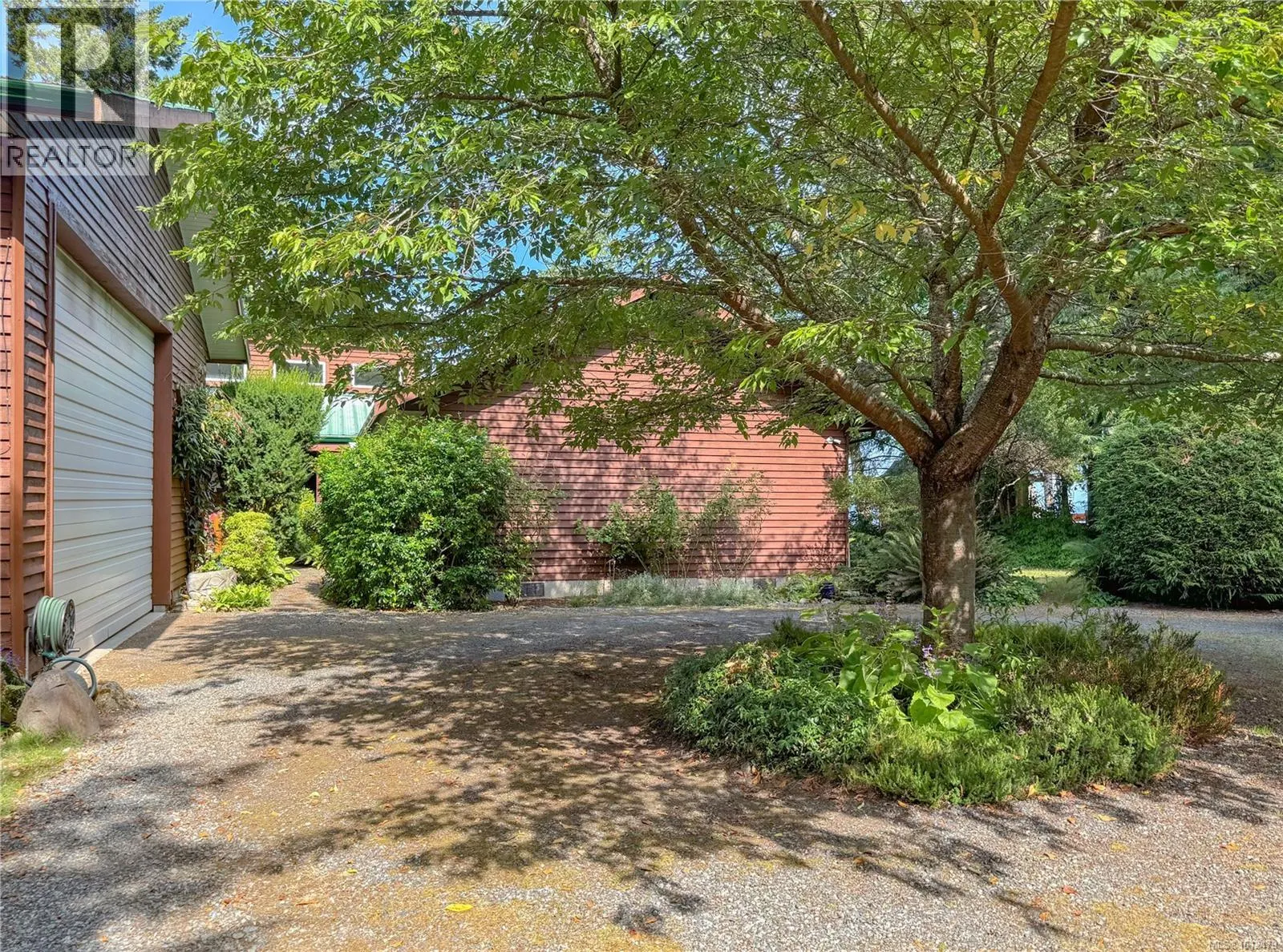 1278 The Strand Rd