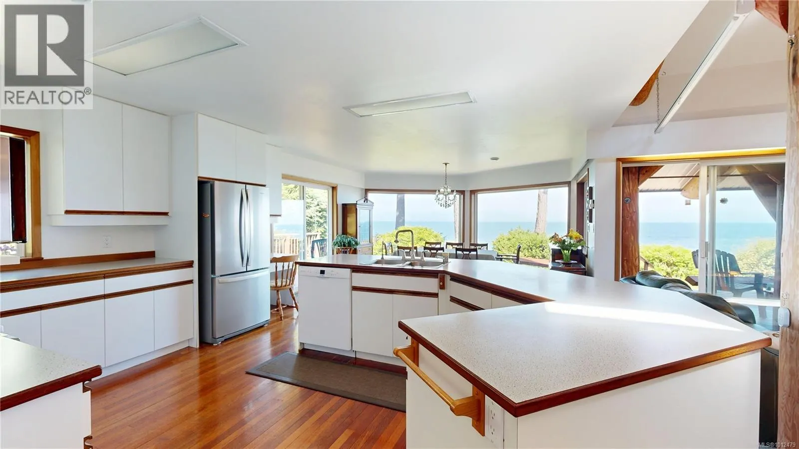 1278 The Strand Rd