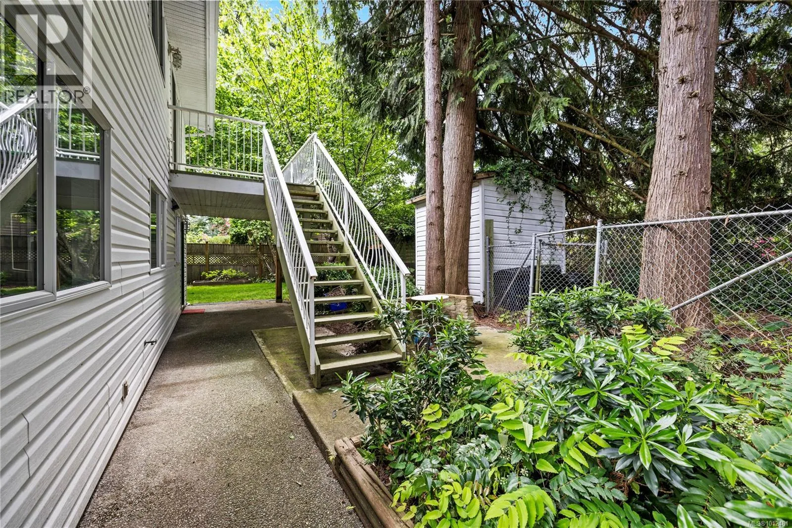 1333 Carmel Pl