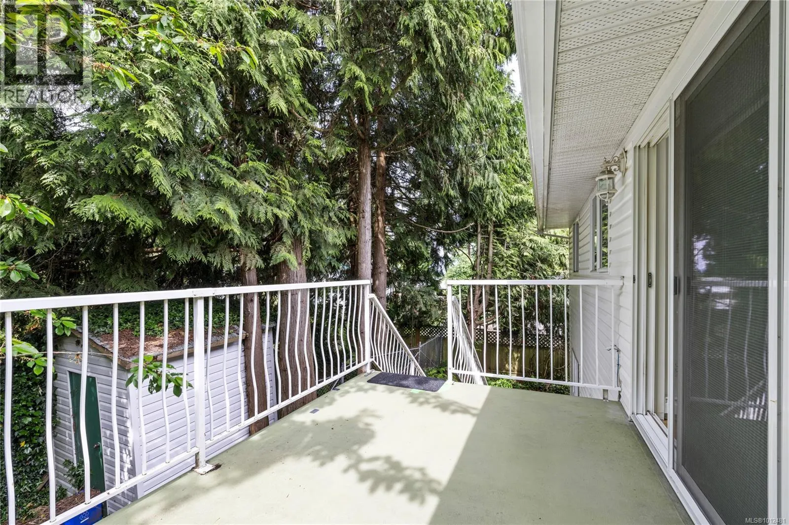 1333 Carmel Pl