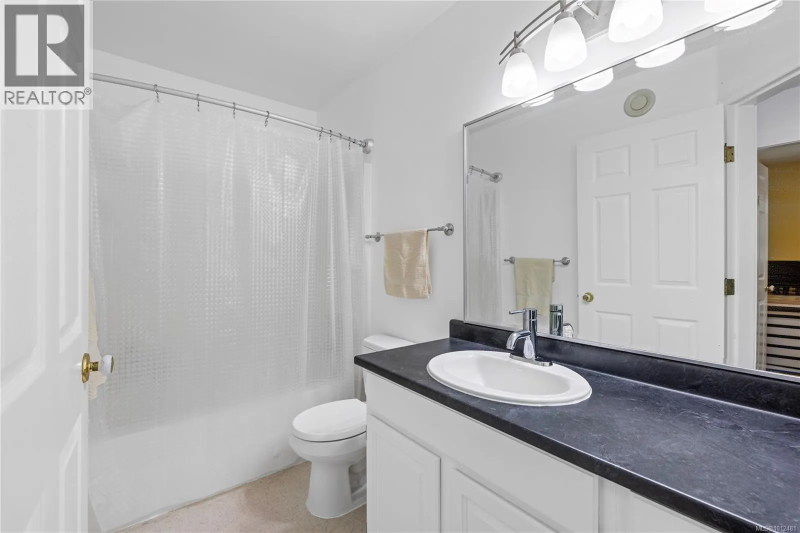 1333 Carmel Pl