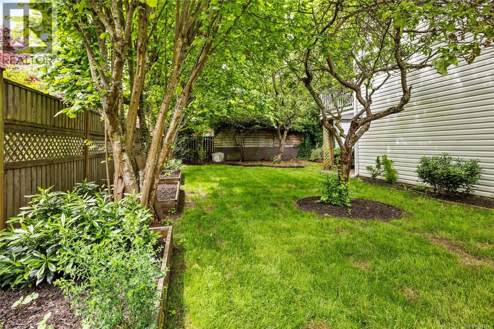 1333 Carmel Pl