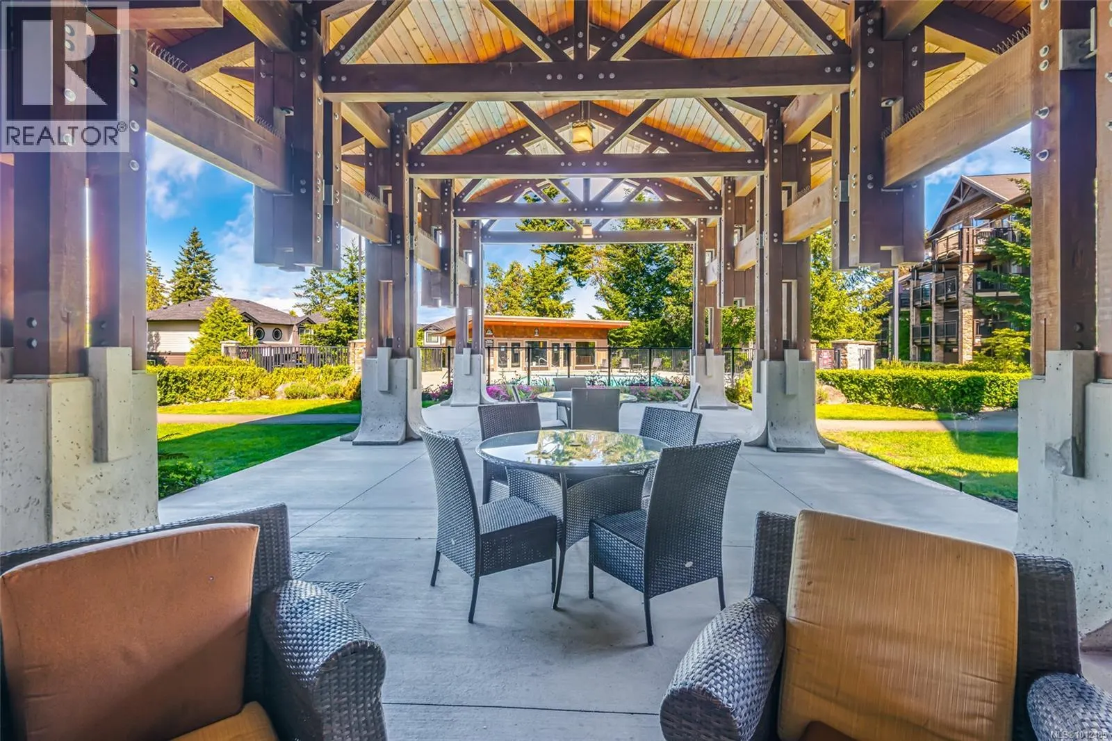 62 1175 Resort Dr