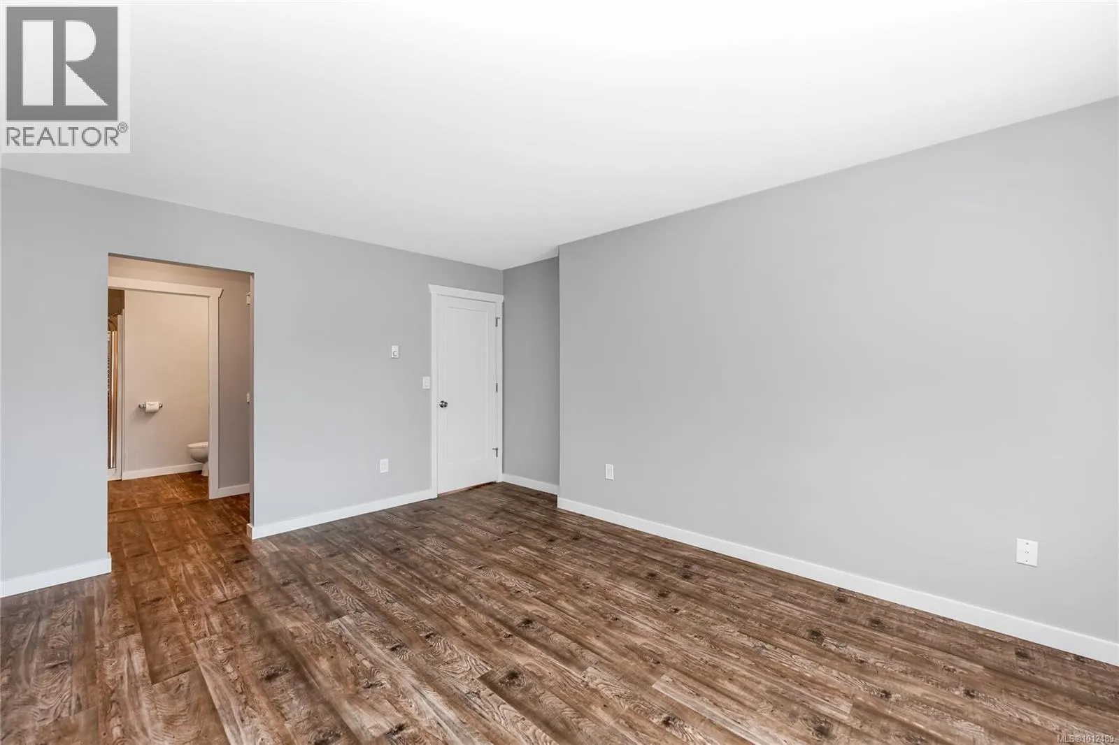 15 4125 Interurban Rd