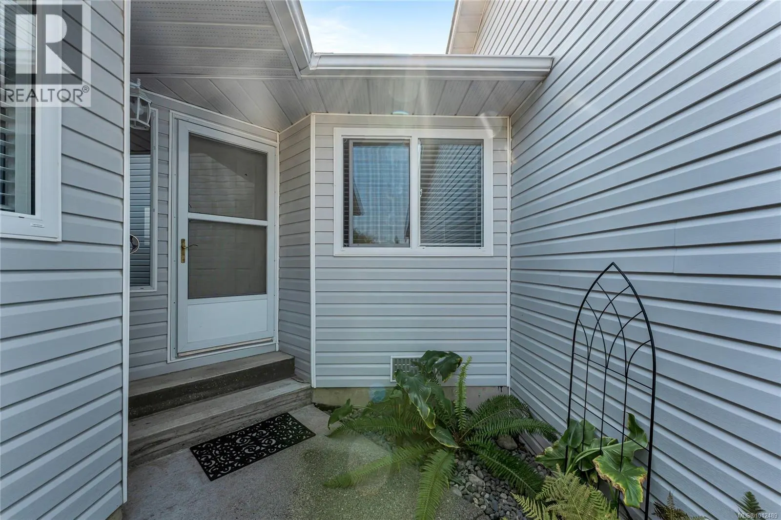 15 4125 Interurban Rd