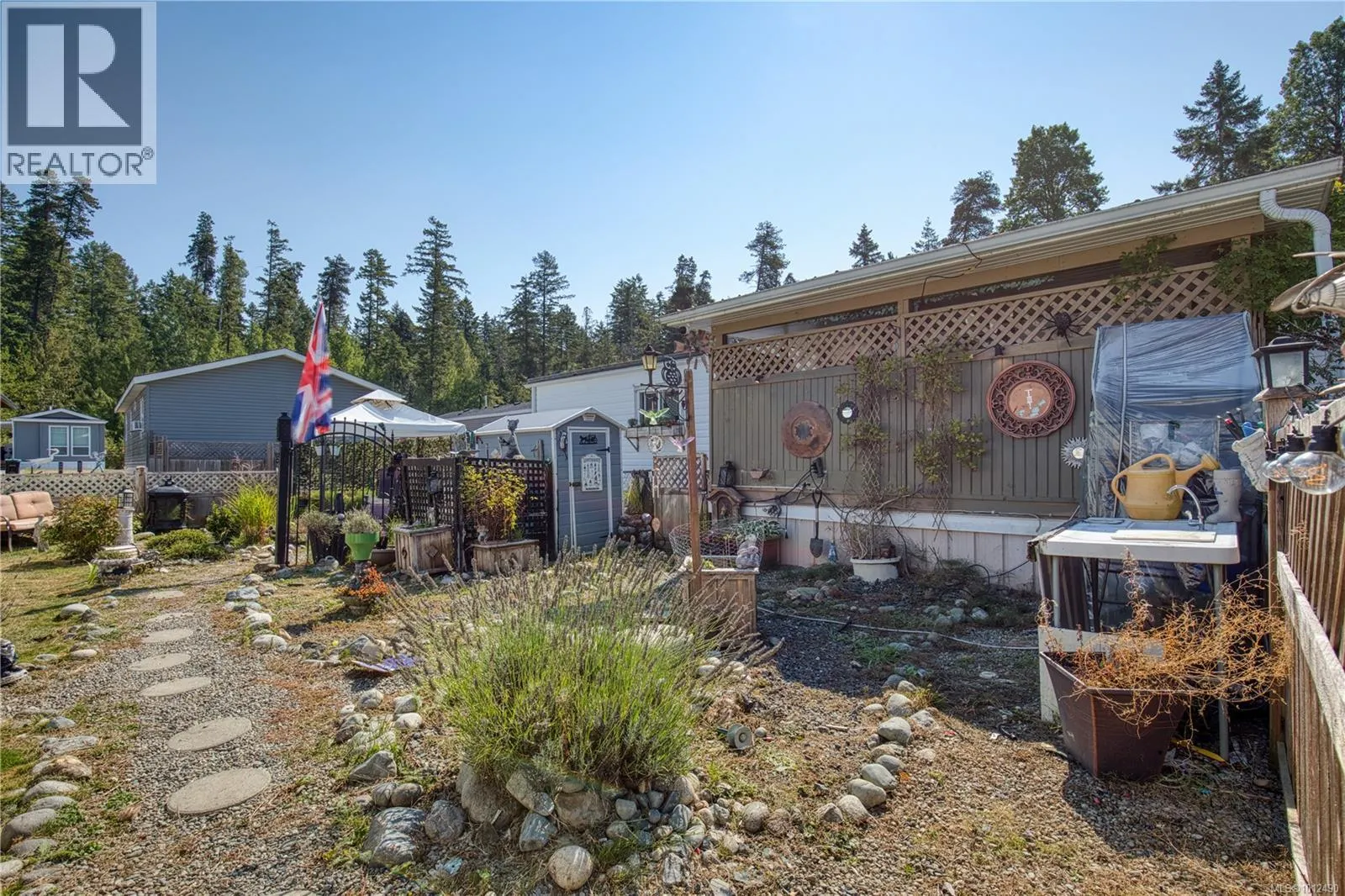 39 1050 Bowlby Rd