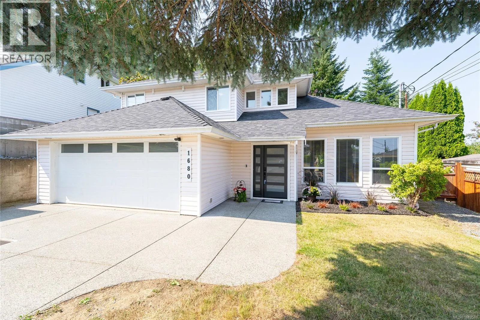 1680 Meadowbrook Dr