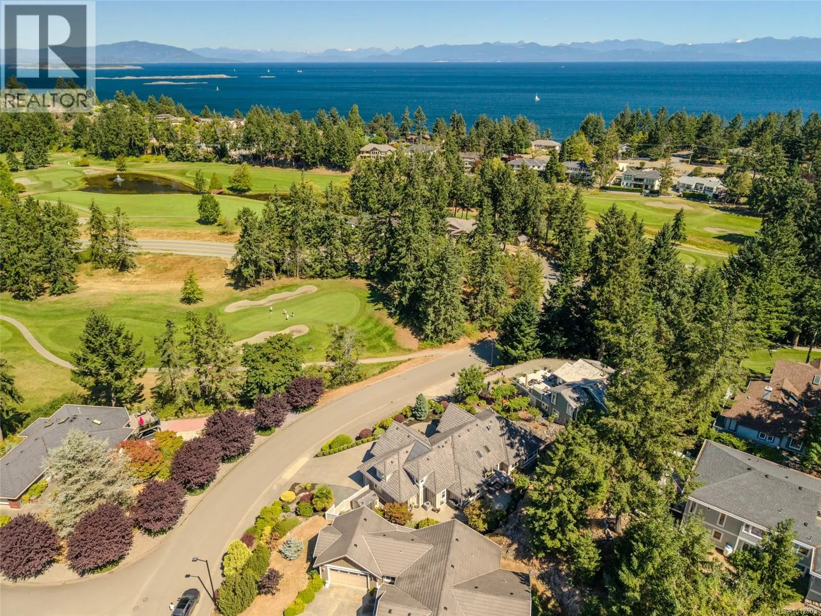 2328 Evanshire Cres