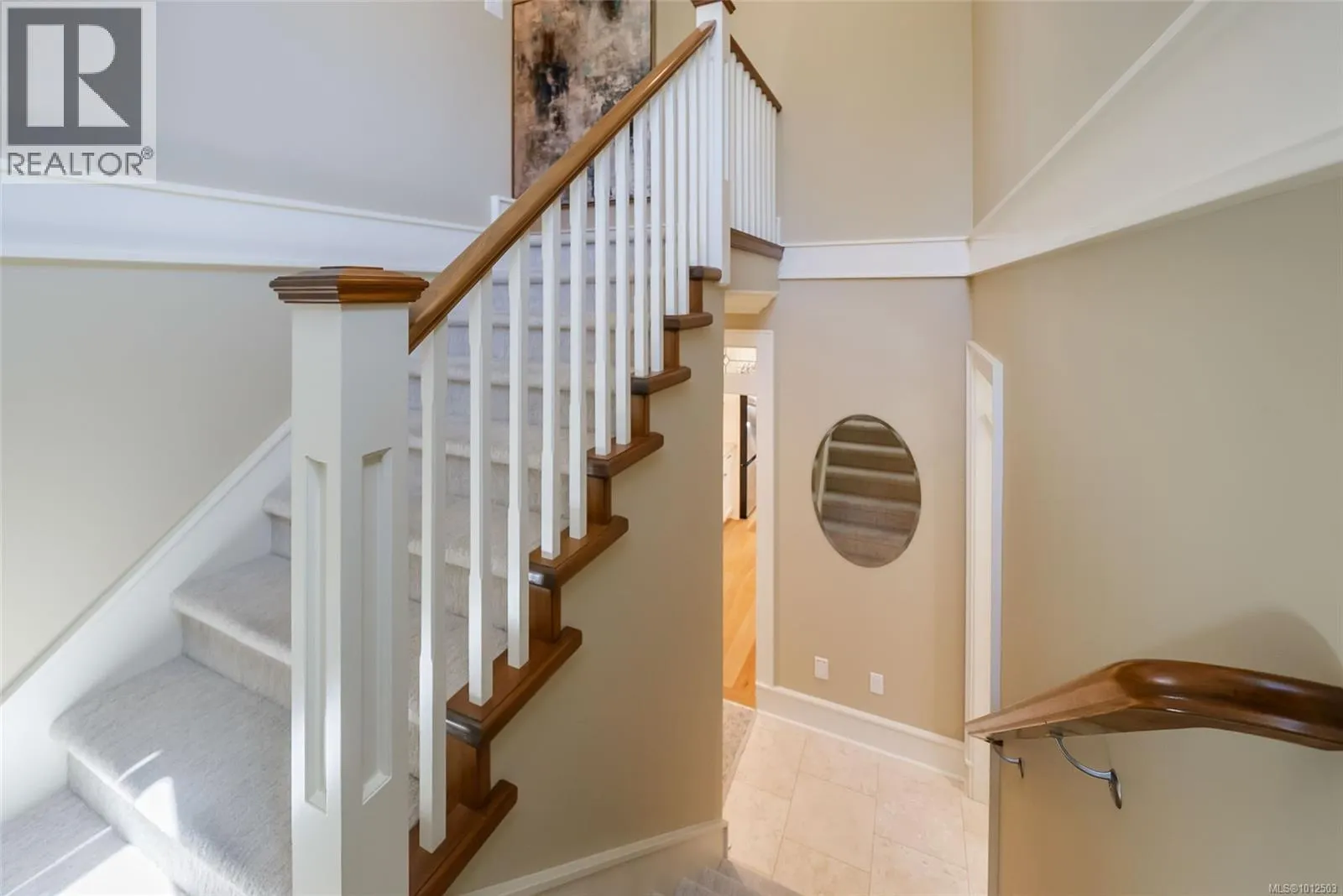2328 Evanshire Cres