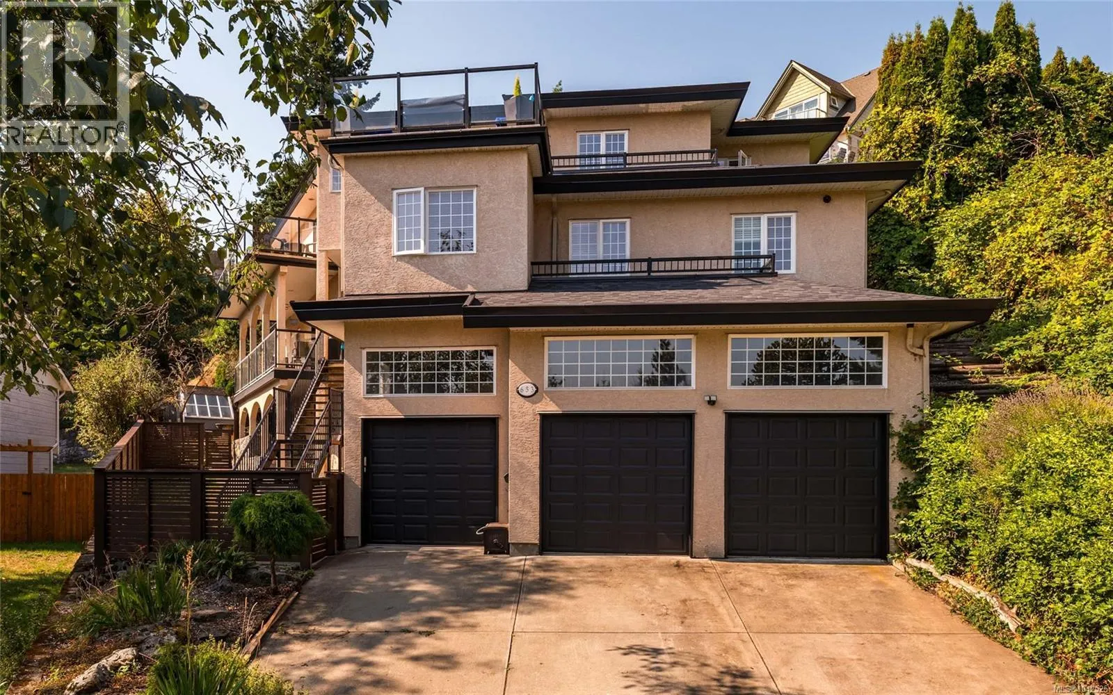 653 Cairndale Rd