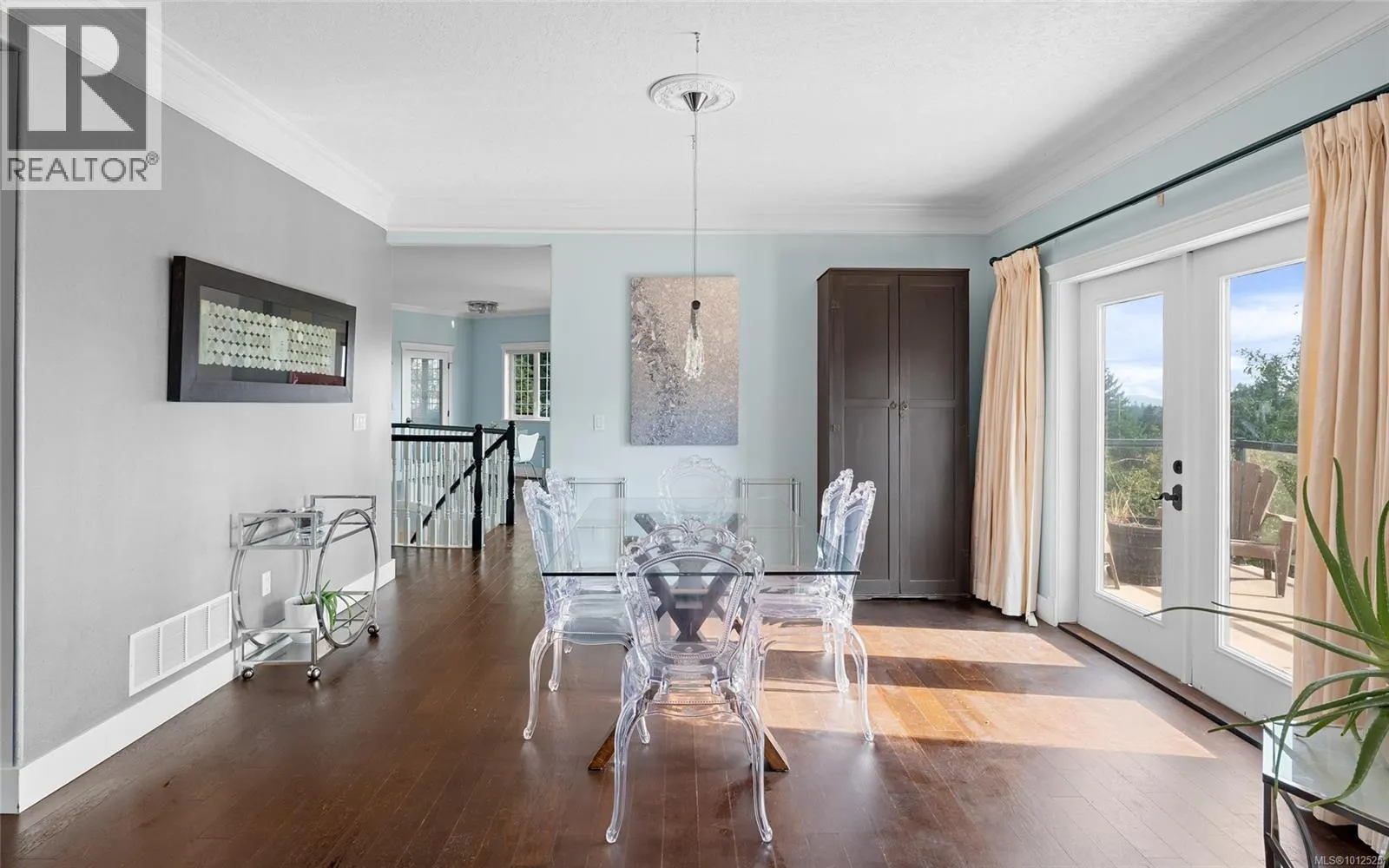 653 Cairndale Rd