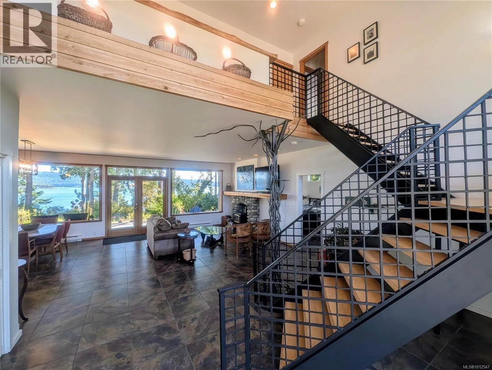 1214 North Beach Rd
