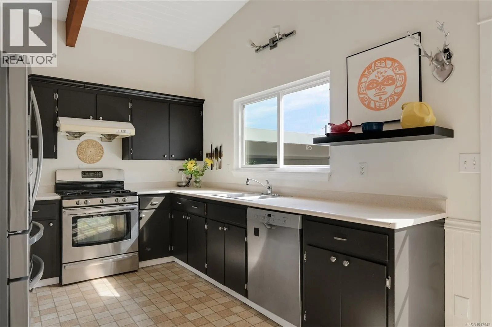 4270 Parkside Cres