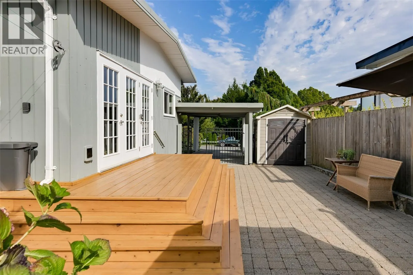 4270 Parkside Cres