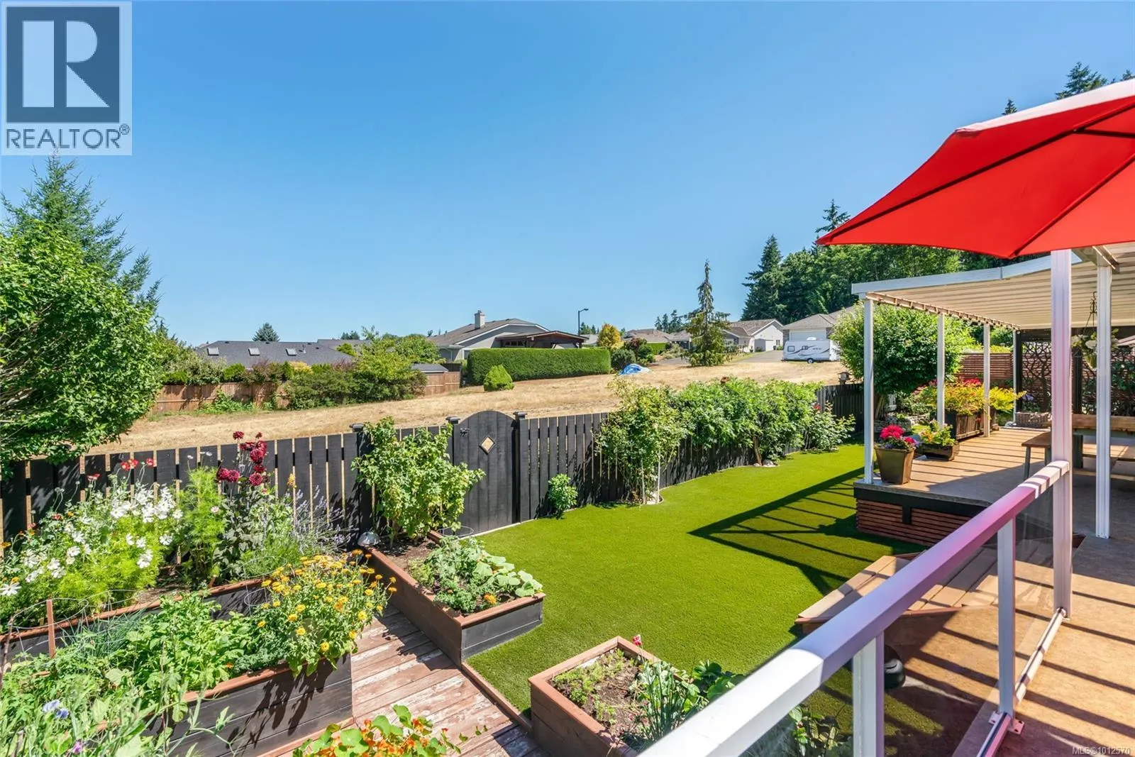500 Muirfield Close