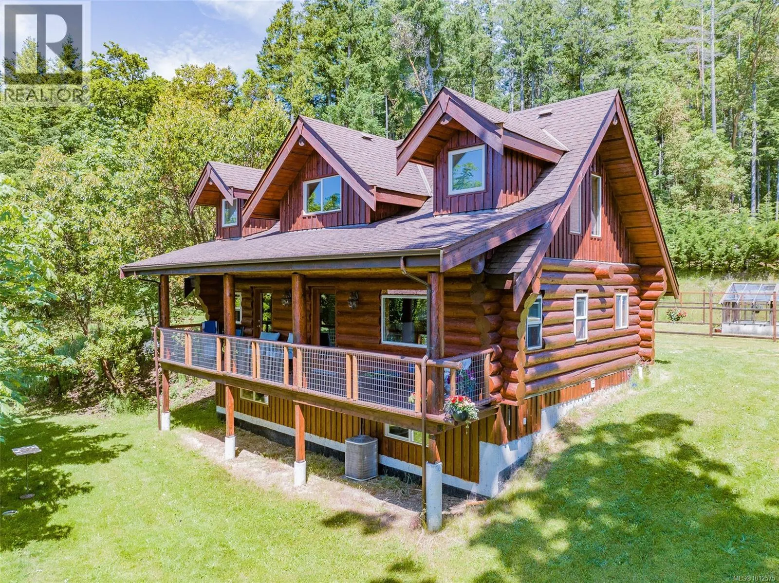 7337 Alberta Pl