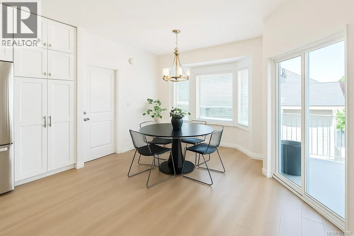 2913 Pacific View Terr
