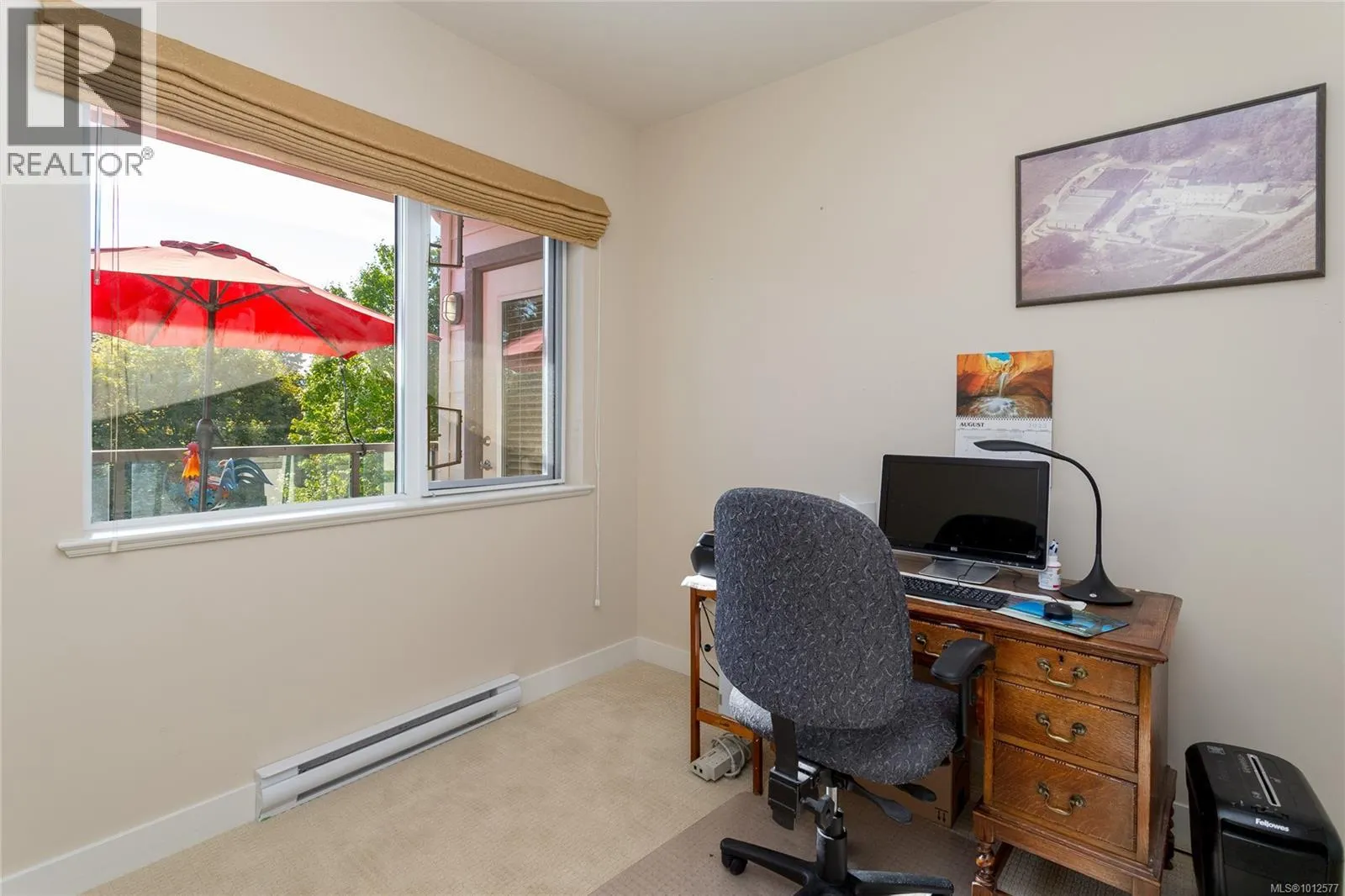 301 4394 West Saanich Rd