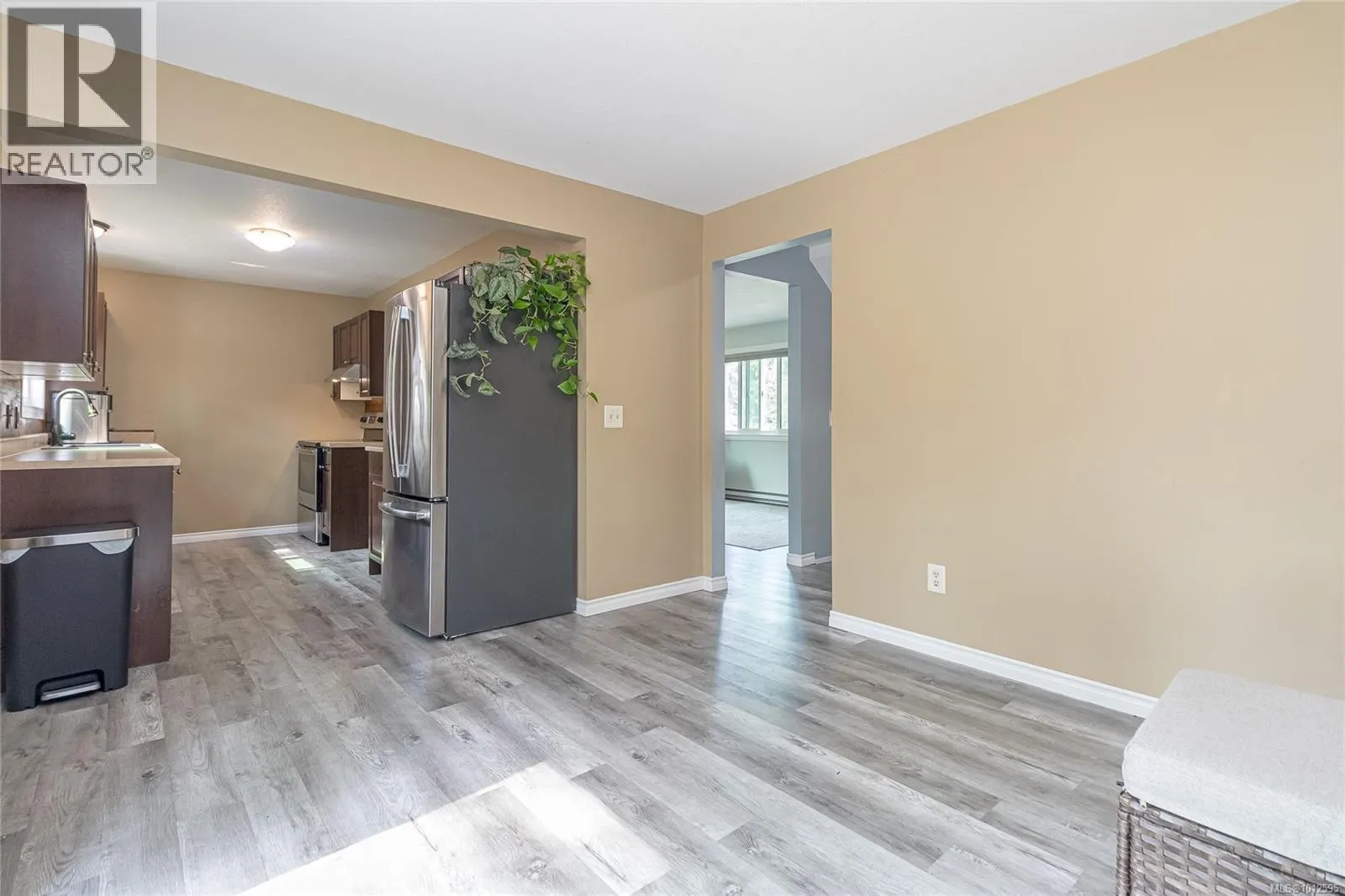 3359 Barrington Rd