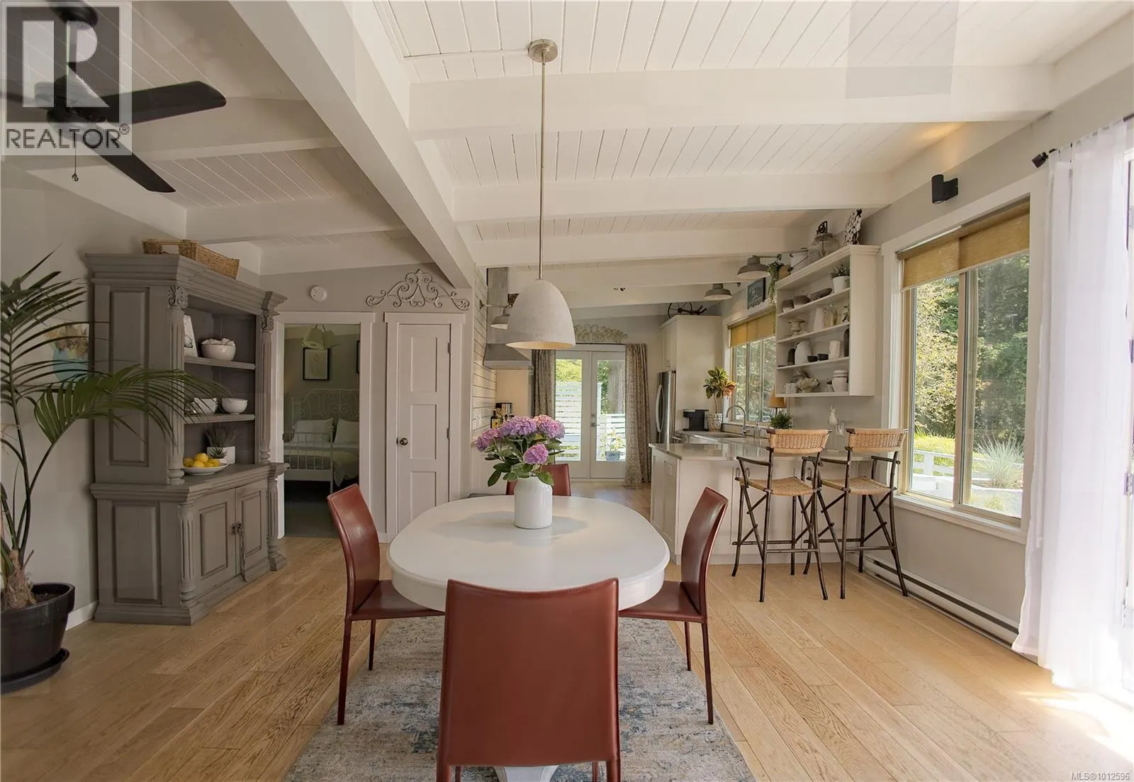 310 Woodland Dr