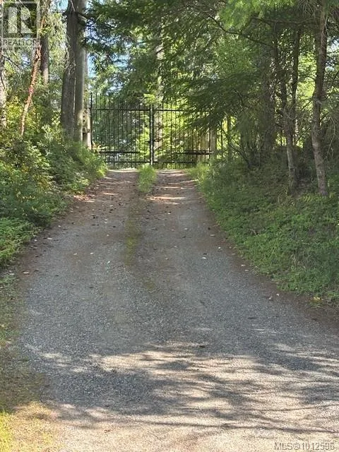 310 Woodland Dr