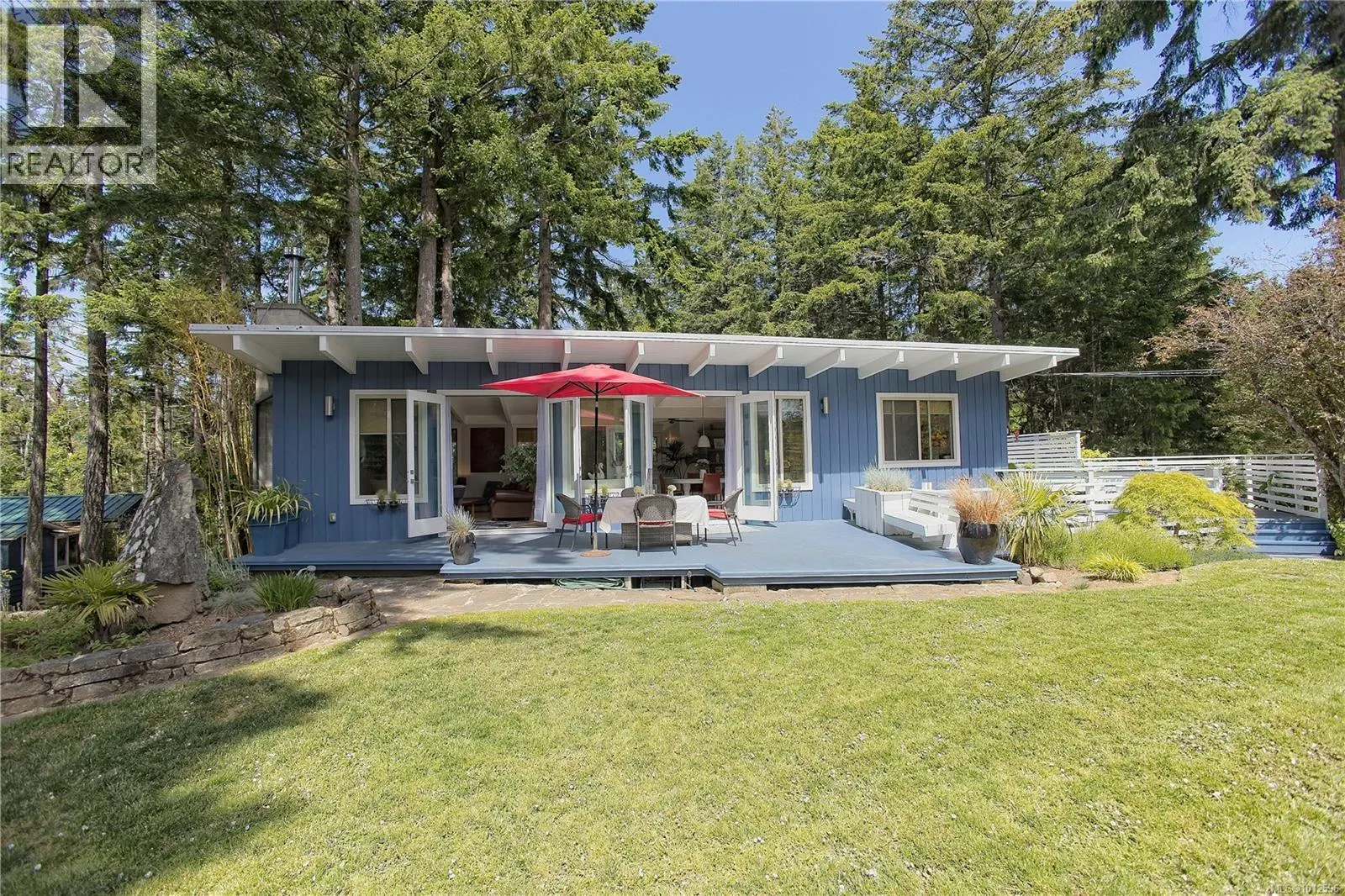 310 Woodland Dr