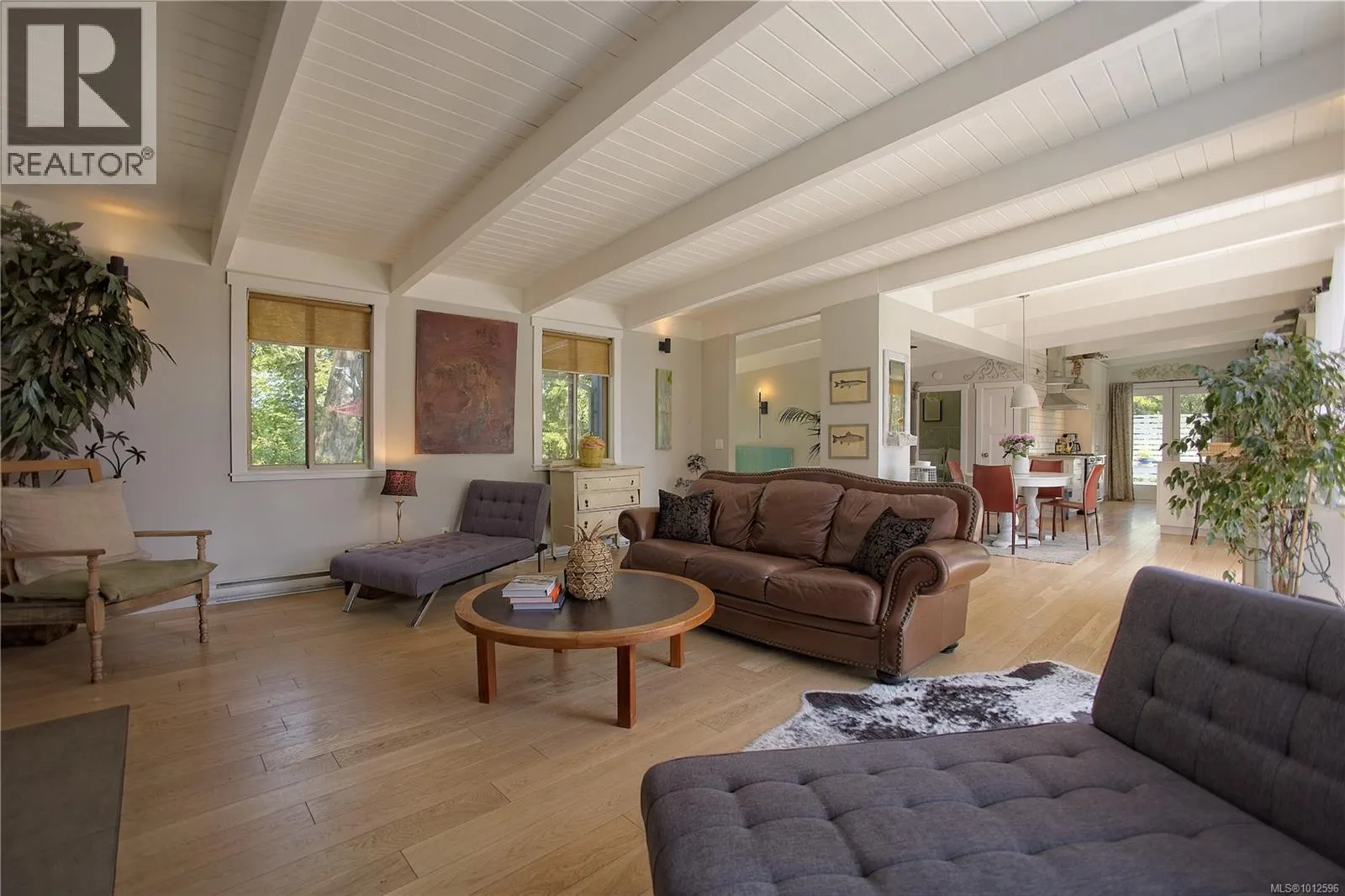 310 Woodland Dr