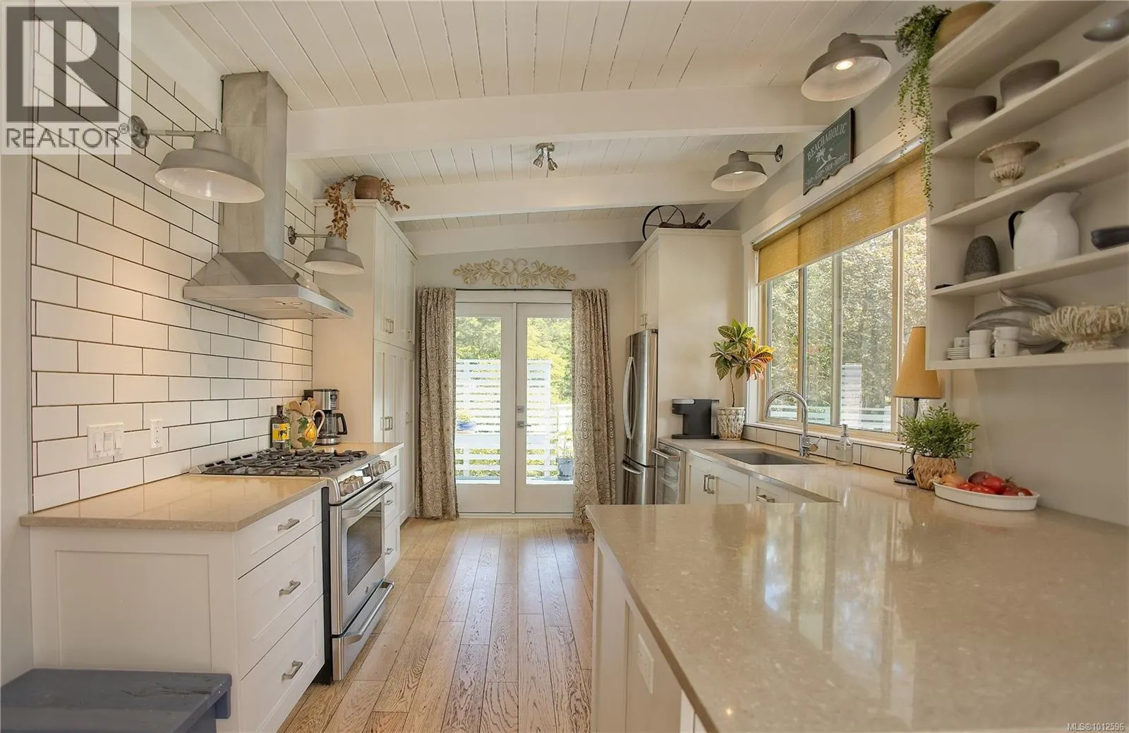 310 Woodland Dr