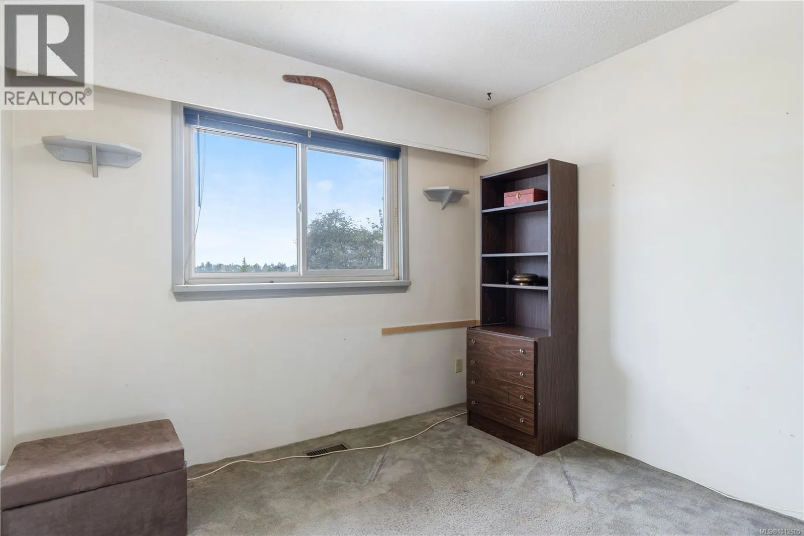558 Weber St