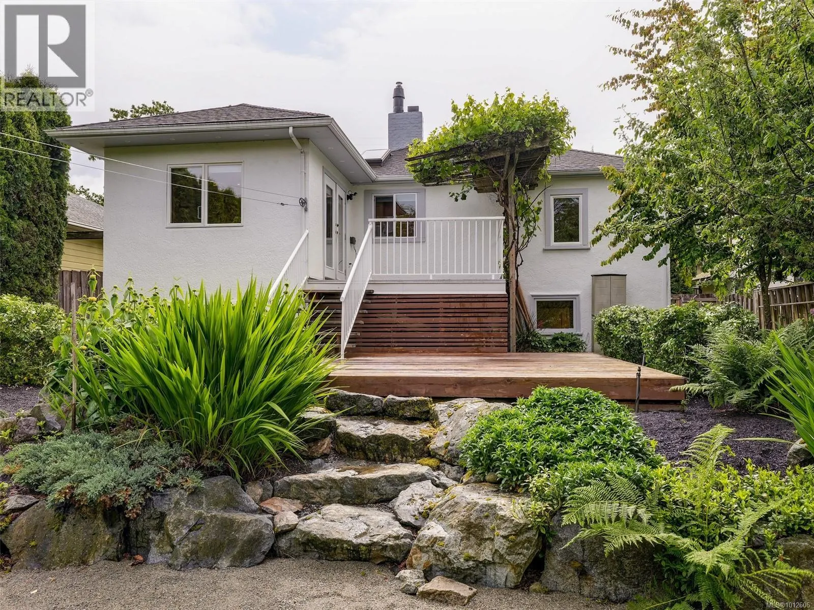 4406 Torquay Dr