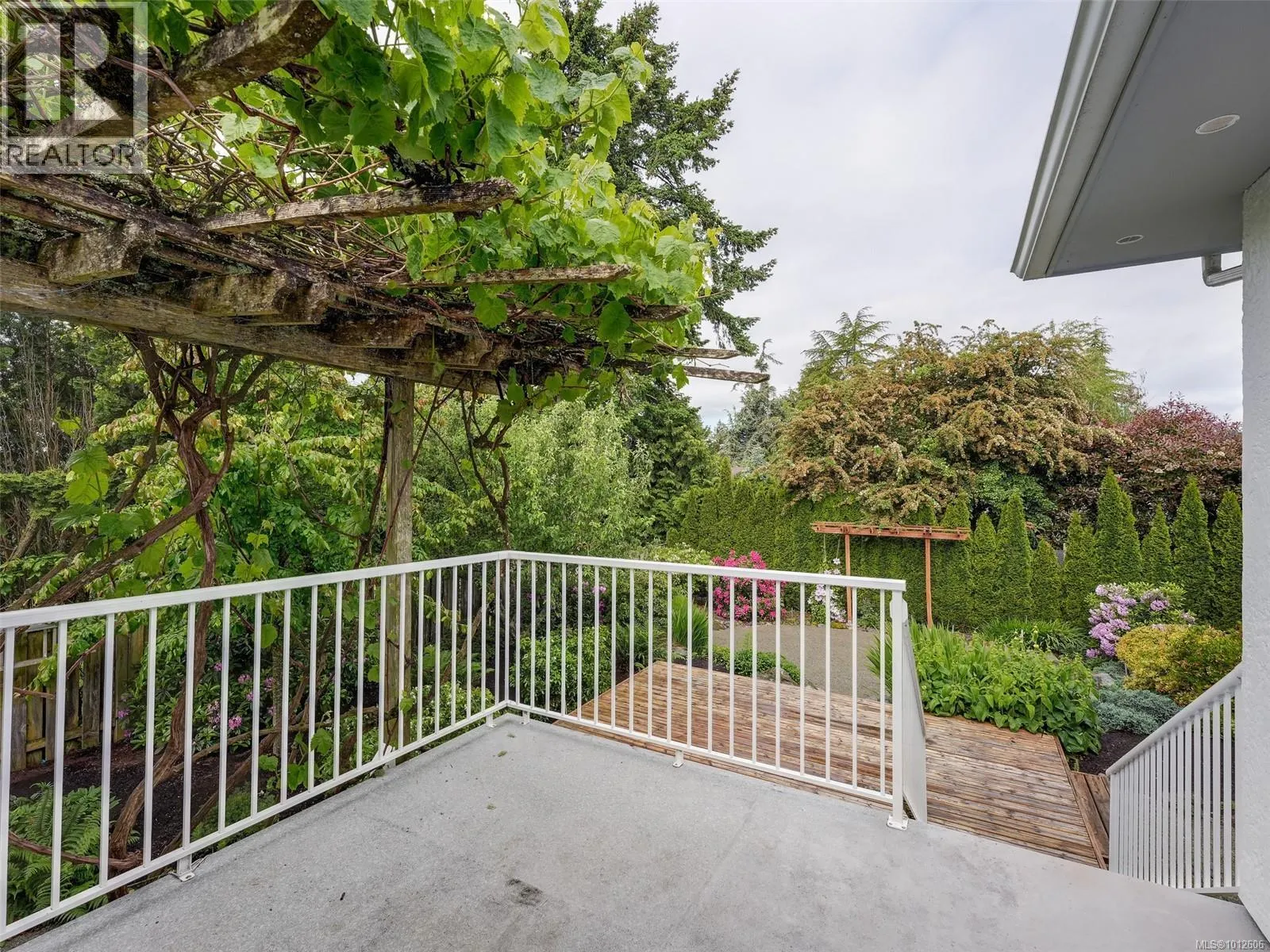 4406 Torquay Dr