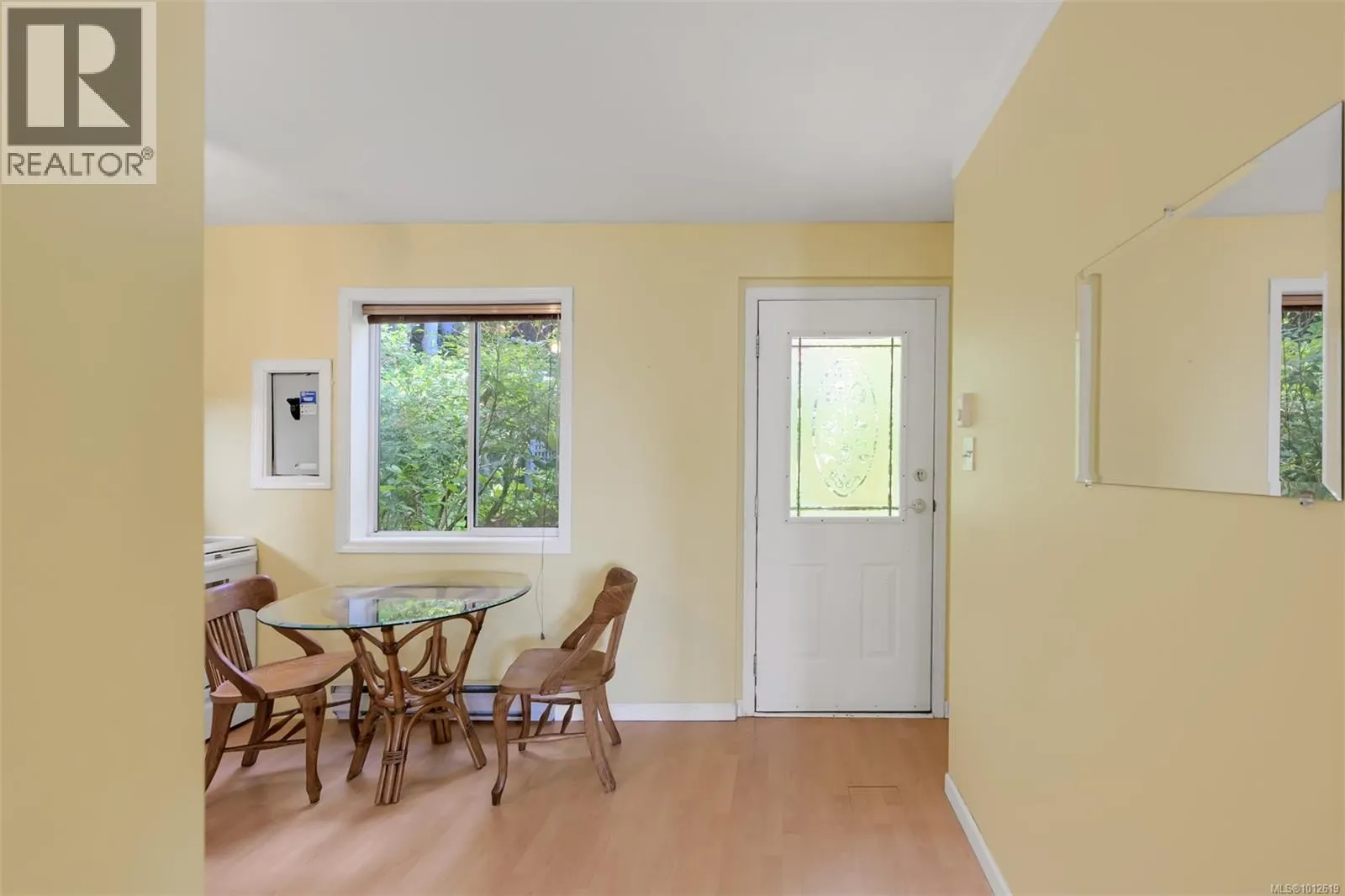 4955 Cordova Bay Rd