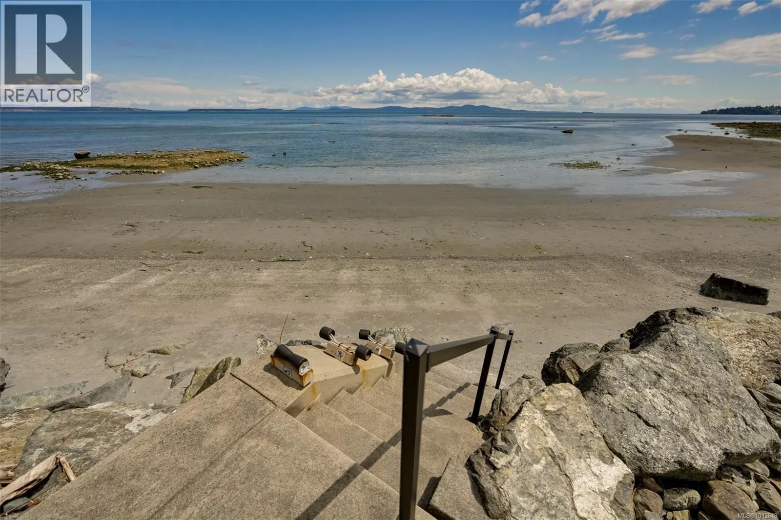 4955 Cordova Bay Rd