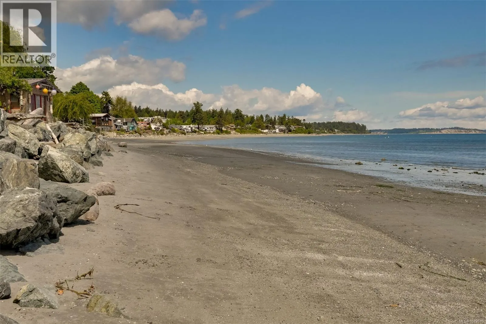 4955 Cordova Bay Rd