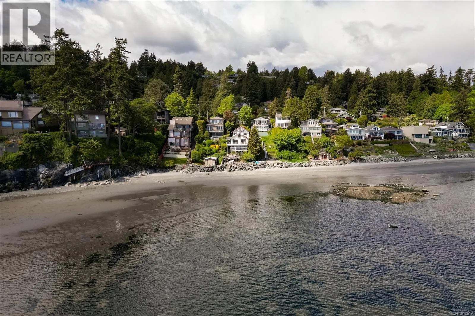 4955 Cordova Bay Rd