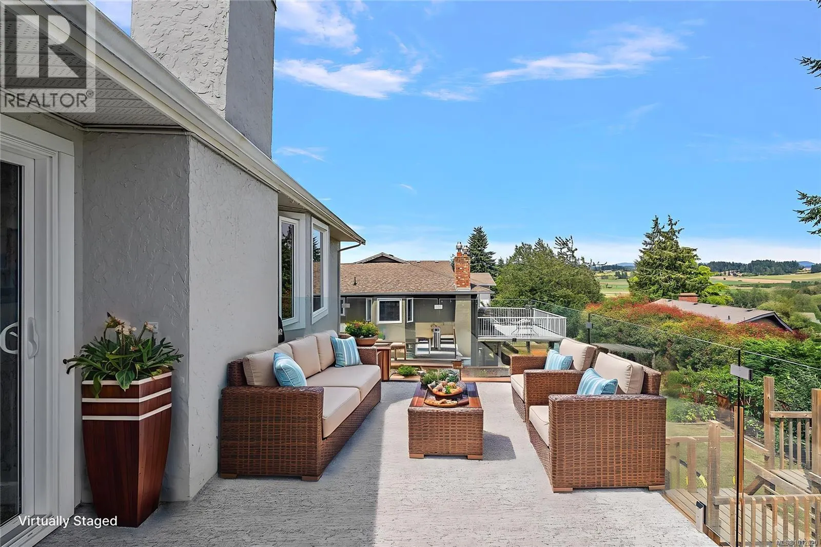 6521 Bella Vista Dr